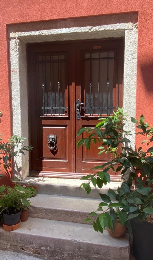ורסאר Guesthouse Riba מראה חיצוני תמונה